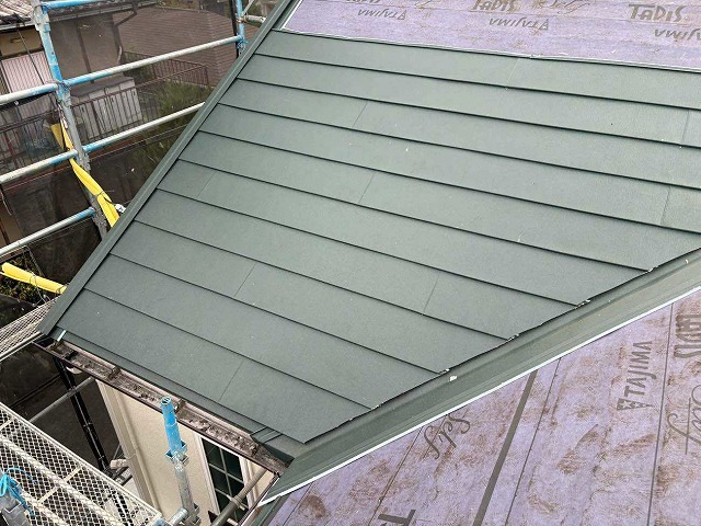 屋根材の取り付け